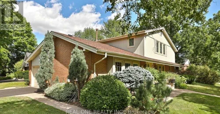 236 Ash Tree Way, Oakville, ON, L6J 5J2 - 2