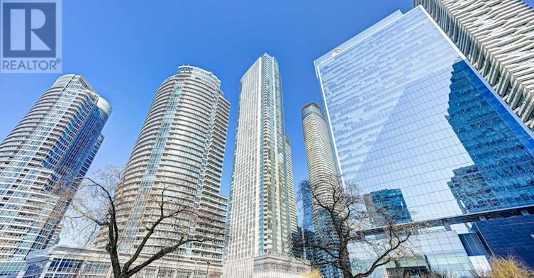 1002-10 York Street, Toronto, ON, M5J 2Z2