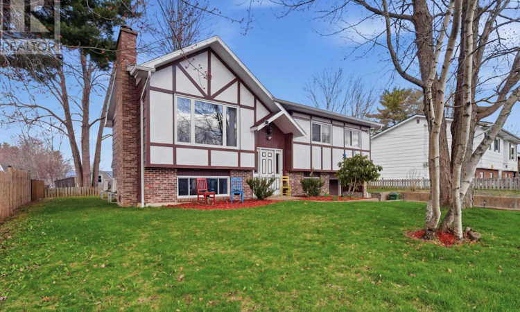 827 Otter Drive
