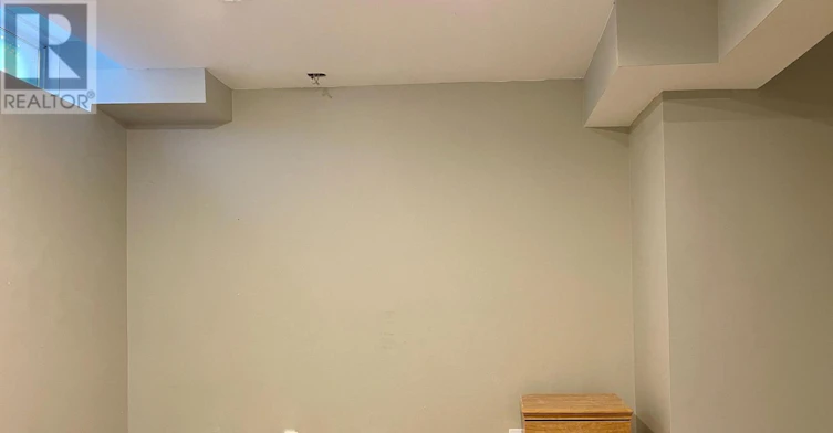 LOWER-824 College Manor Drive, Newmarket, ON, L3Y 8G6 - 10