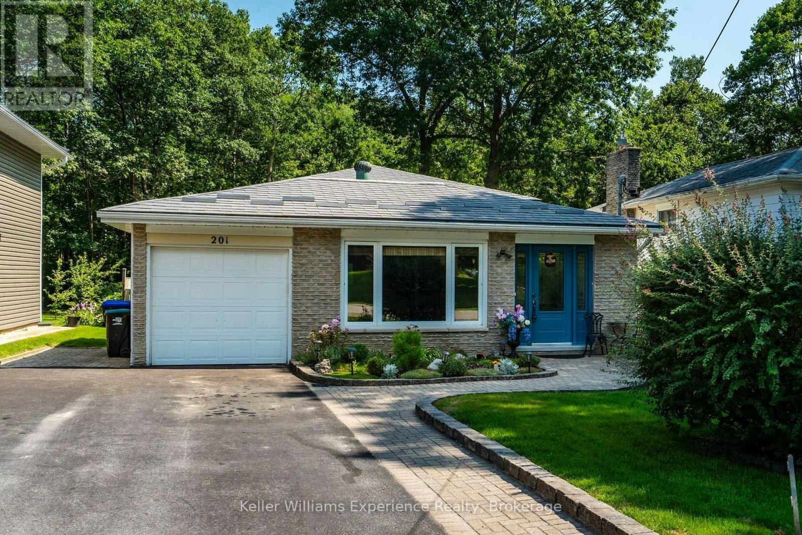 201 Bayfield Avenue, Midland, ON, L4R 5J5
