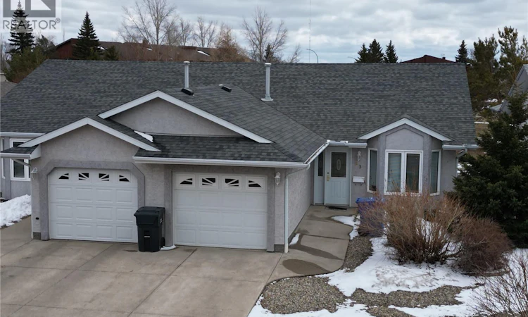 93 Russell Drive