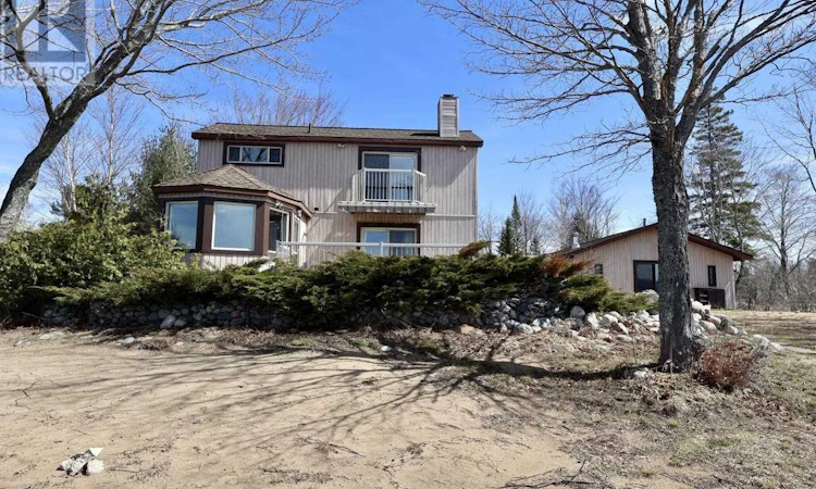 1966 Pineshores Road