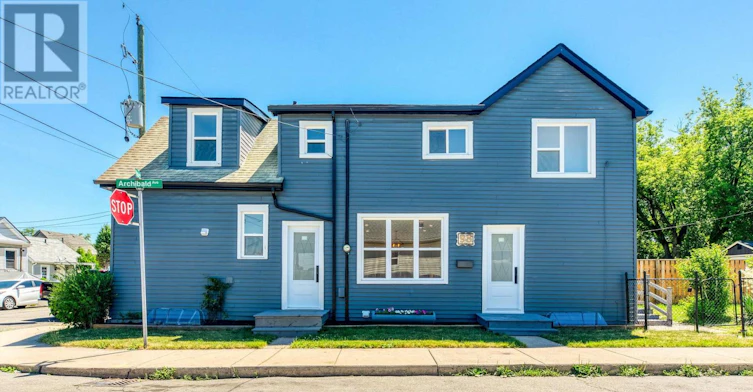 2-98 Hope Avenue, Hamilton, ON, L8H 2E6