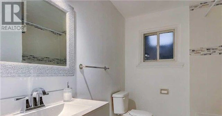 MAIN Floor 4 O'henry Grove, Toronto, ON, M1B 1S3 - 9