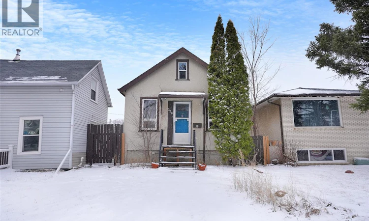 328 Cornwall Street