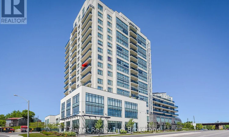 409-150 Wellington Street E
