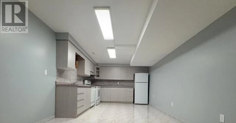 25 Smithy Street, Markham, ON, L3P 6N1 - 2