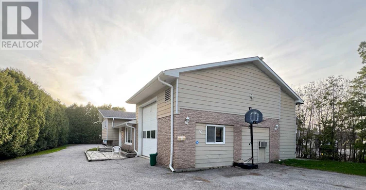 MAIN-66 Metro Road N, Georgina, ON, L4P 1C3