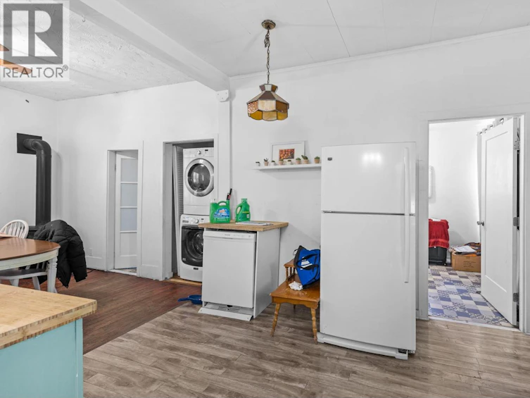 2029 Richter Street, Kelowna, BC, V1Y 2N4 - 10
