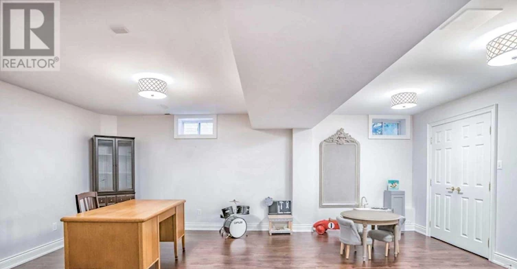 316 Barondale Drive, Mississauga, ON, L4Z 3T8 - 4
