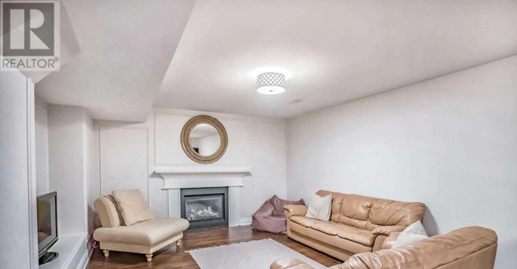 316 Barondale Drive, Mississauga, ON, L4Z 3T8 - 2