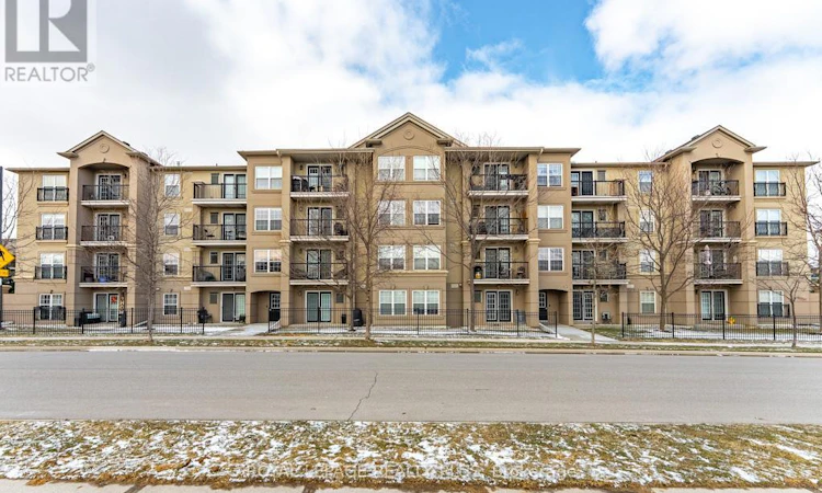 309-1370 Main Street E