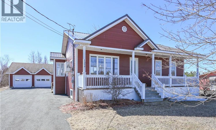 1358 Des Fondateurs Street