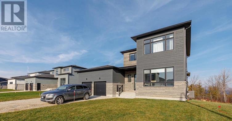 107 Sladden Court, Blue Mountains, ON, N0H 2P0