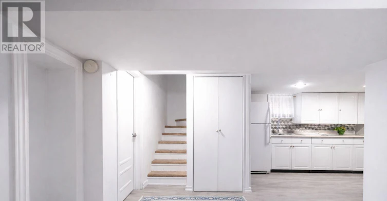 BSMT-46 Centre Street E, Richmond Hill, ON, L4C 1A4 - 5