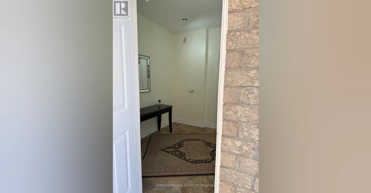 15 Village Green Drive, Vaughan, ON, L4L 9N9 - 4