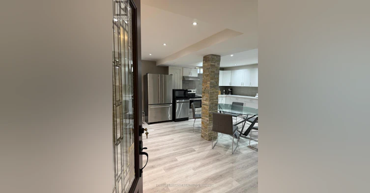 15 Village Green Drive, Vaughan, ON, L4L 9N9 - 9