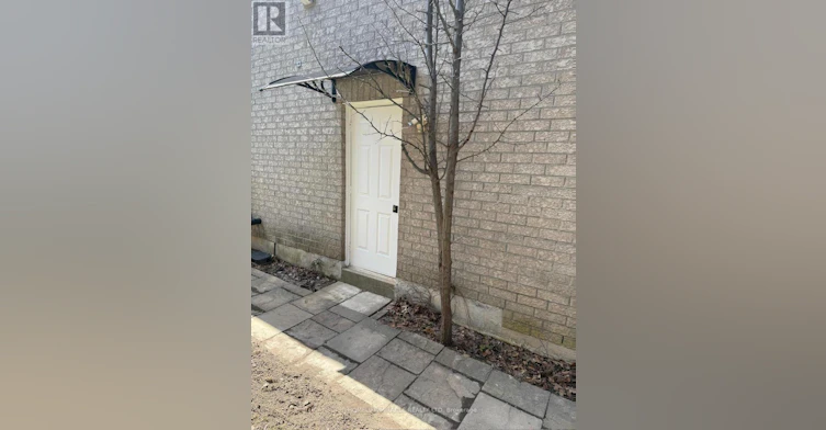 15 Village Green Drive, Vaughan, ON, L4L 9N9 - 3