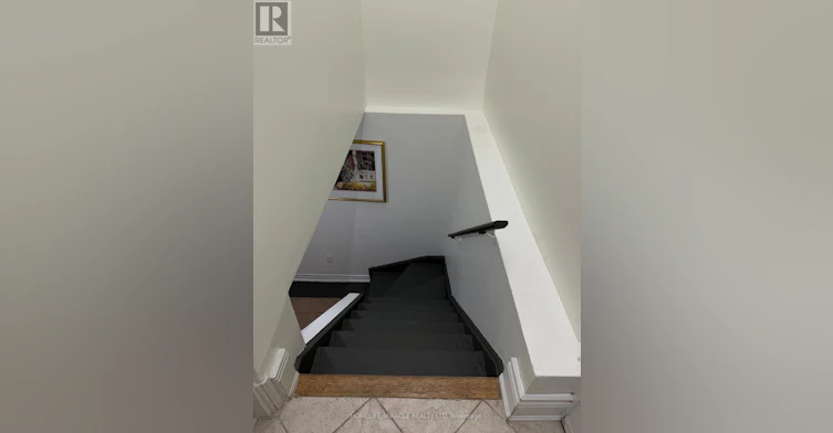 15 Village Green Drive, Vaughan, ON, L4L 9N9 - 5