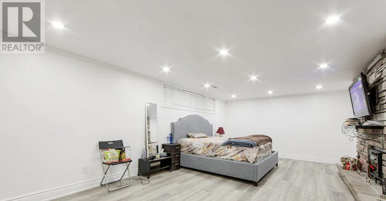 70 Moraine Hill Bsmt Drive, Toronto, ON, M1T 2A2 - 4