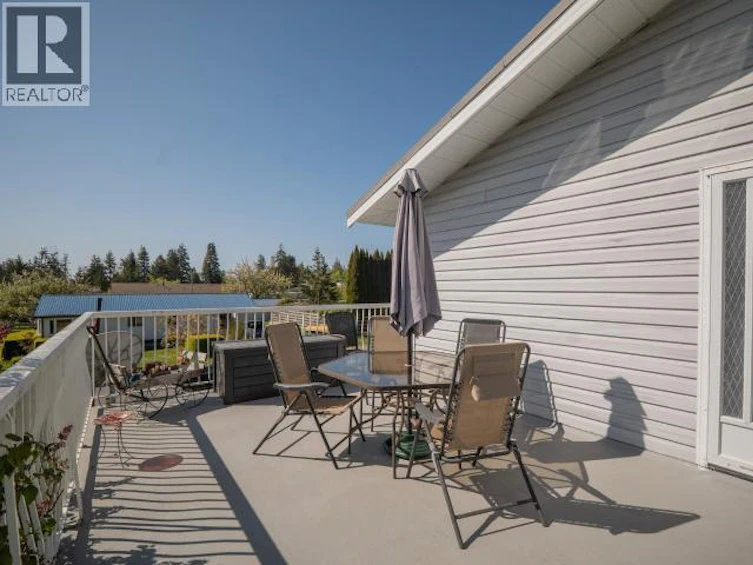 3271 Oak Street, Texada Island, BC - 9