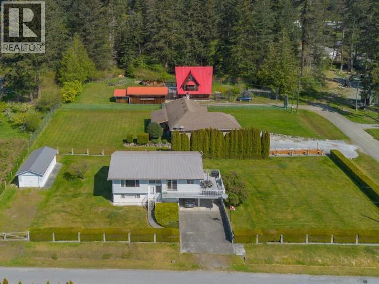 3271 Oak Street, Texada Island, BC - 40
