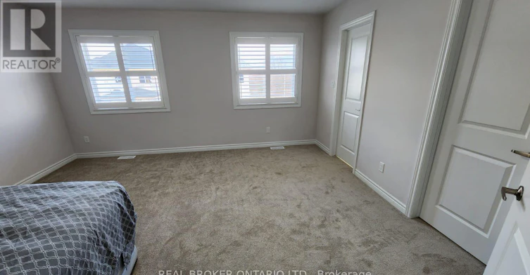 MAIN LEVEL-55 Hildred Street, Welland, ON, L3B 0K1 - 9