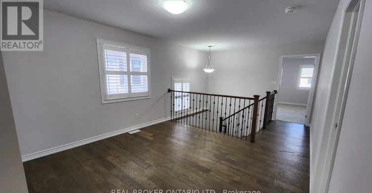 MAIN LEVEL-55 Hildred Street, Welland, ON, L3B 0K1 - 7