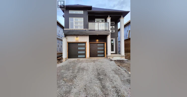 MAIN LEVEL-55 Hildred Street, Welland, ON, L3B 0K1