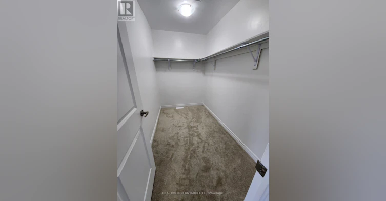 MAIN LEVEL-55 Hildred Street, Welland, ON, L3B 0K1 - 10