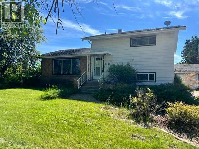 5021 47 Street, Daysland, AB, T0B 1N0