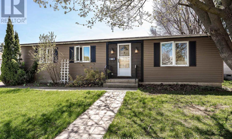 34 Kathryn Crescent