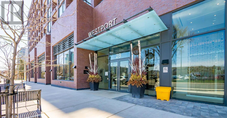 418-28 Ann Street, Mississauga, ON, L5G 0E1 - 2