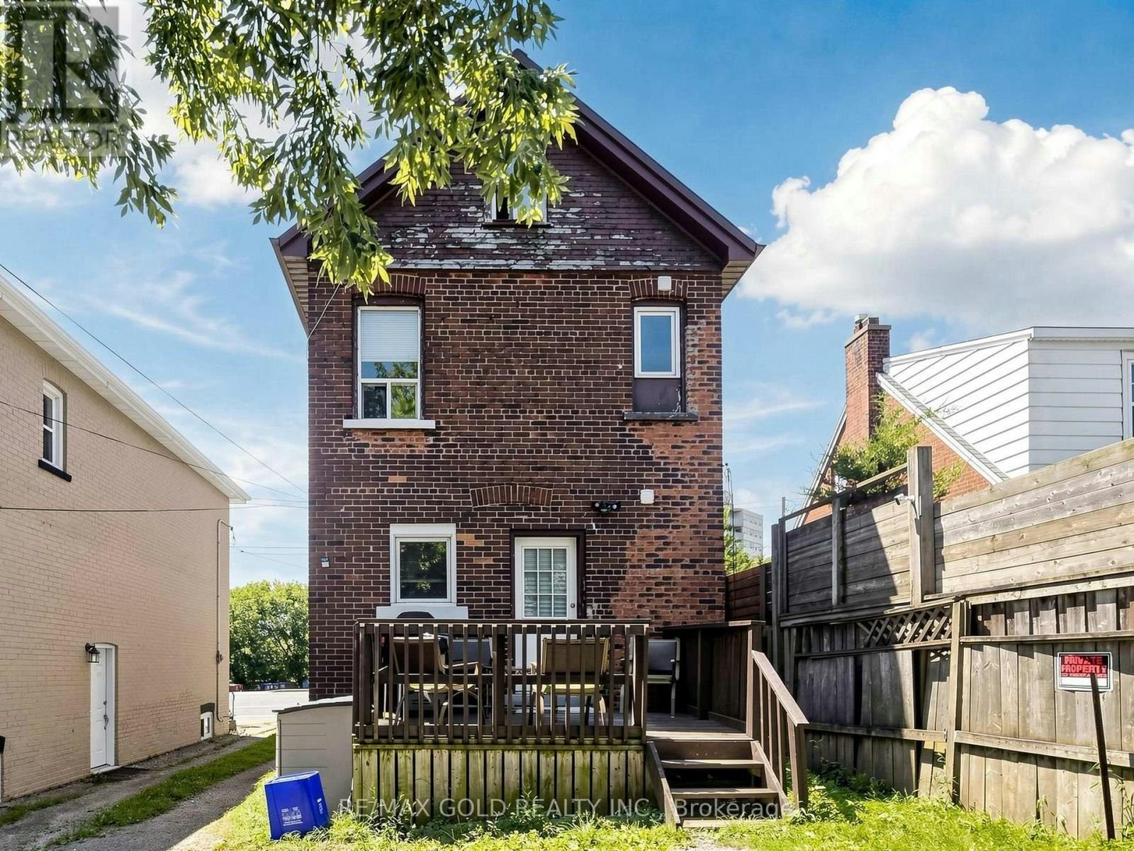 BSMT-746 King Street W, Hamilton, ON, L8S 1J8 - 19