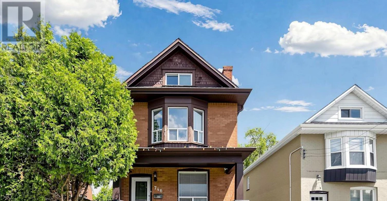BSMT-746 King Street W, Hamilton, ON, L8S 1J8