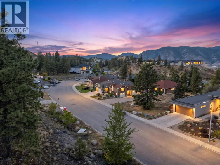 2922 Partridge Drive, Penticton, BC, V2A 9E7 - 4
