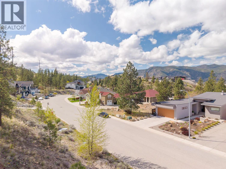 2922 Partridge Drive, Penticton, BC, V2A 9E7 - 10