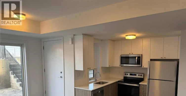 P24-25 Palace Street, Kitchener, ON, N2E 3M6 - 3