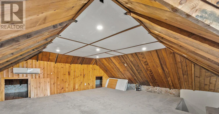 UPPER-255 Kent Street W, Kawartha Lakes, ON, K9V 2Z3 - 12