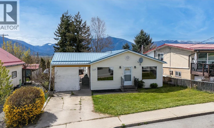129 S 9th Avenue
