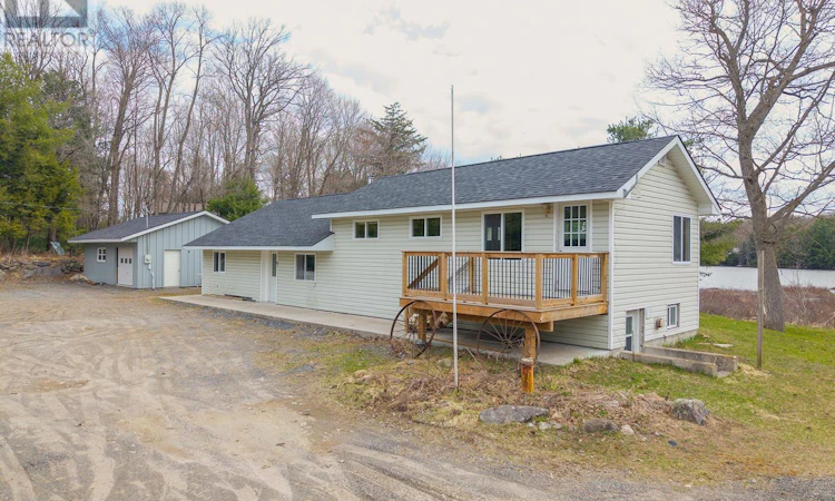 92 Blue Lake Road