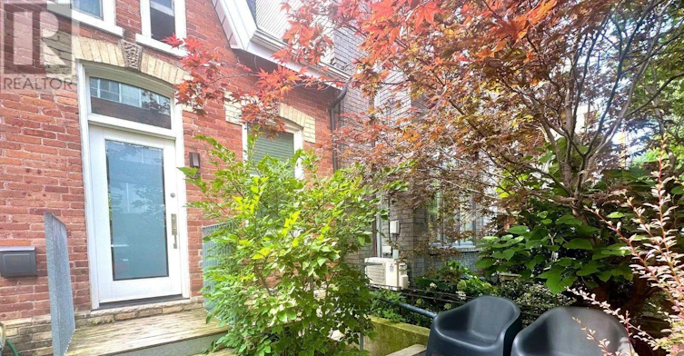 LOWER-691 Richmond Street W, Toronto, ON, M6J 1C4 - 2