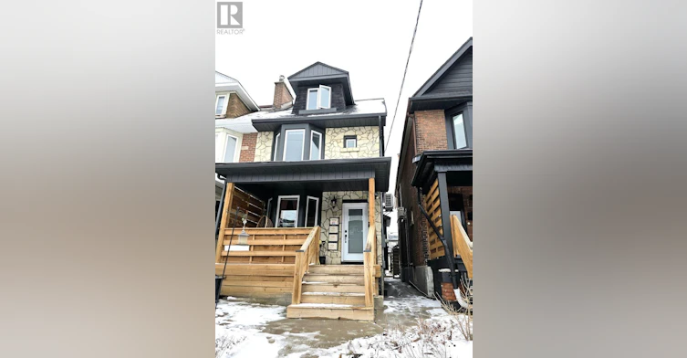 UPPER-1399 Lansdowne Avenue, Toronto, ON, M6H 3Z9