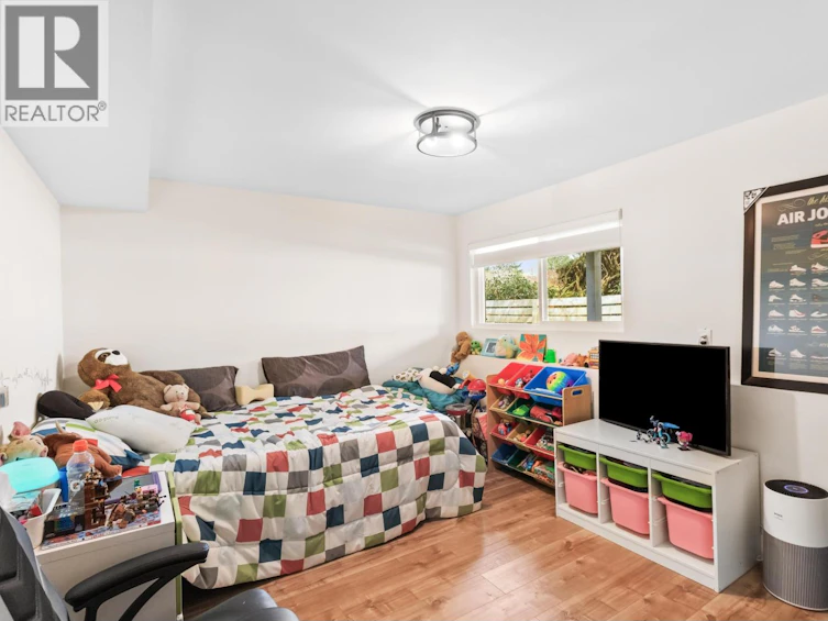 21099 Berry Avenue, Maple Ridge, BC, V2X 7V3 - 25