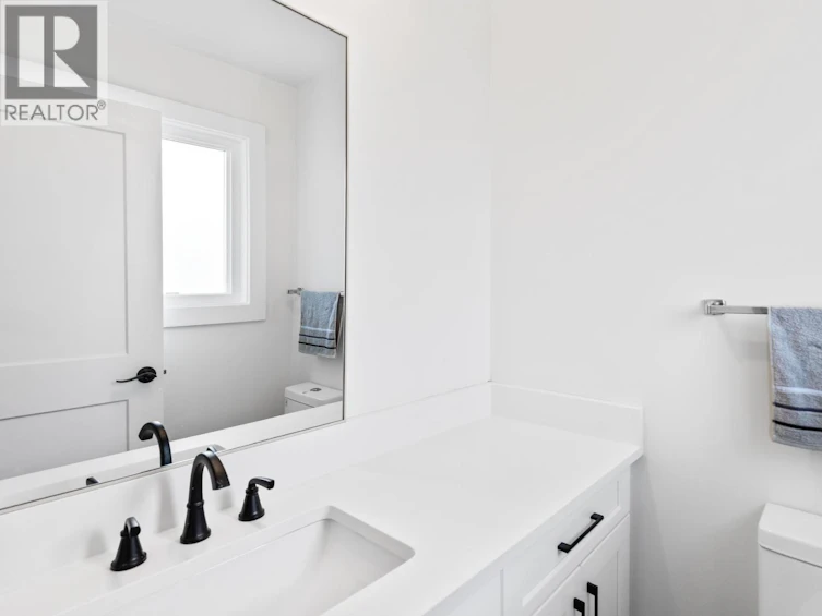 21099 Berry Avenue, Maple Ridge, BC, V2X 7V3 - 11