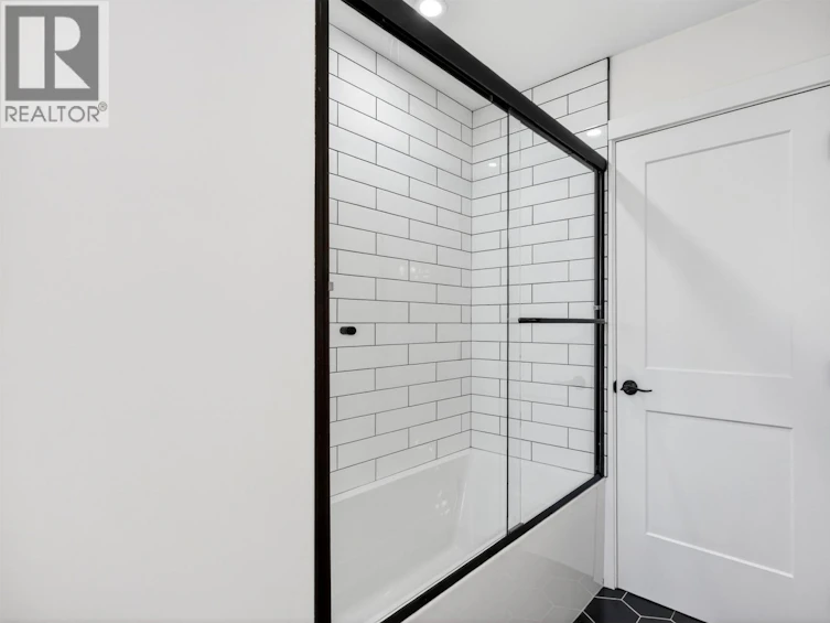21099 Berry Avenue, Maple Ridge, BC, V2X 7V3 - 8