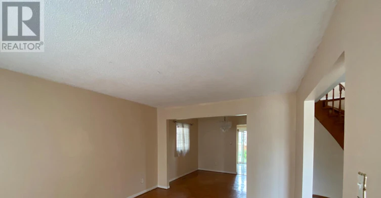 1 Kay Drive, Toronto, ON, M9V 4V3 - 5