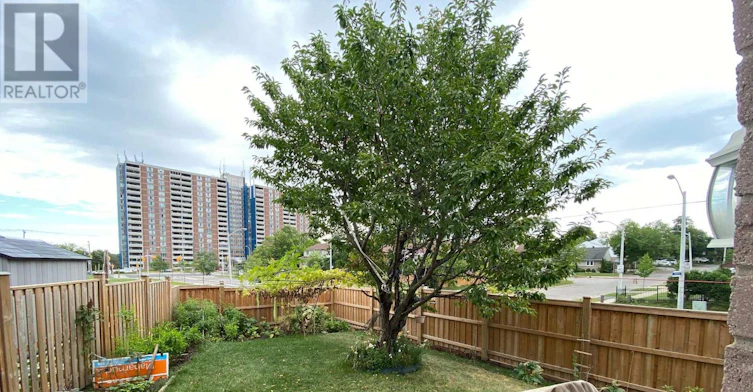 1 Kay Drive, Toronto, ON, M9V 4V3 - 15