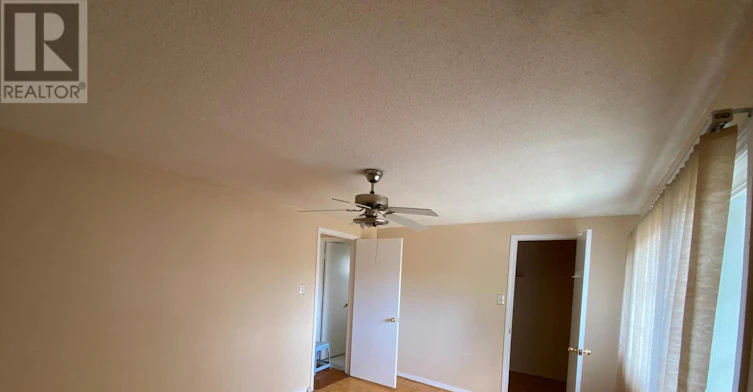 1 Kay Drive, Toronto, ON, M9V 4V3 - 13